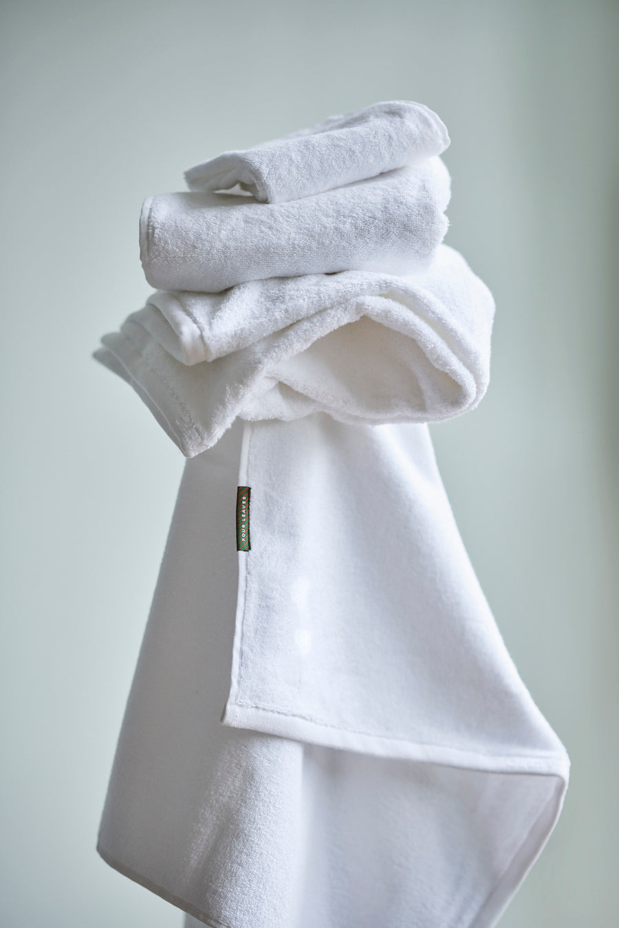 Nayakakanda white guest towel (set of four) - Four Leaves