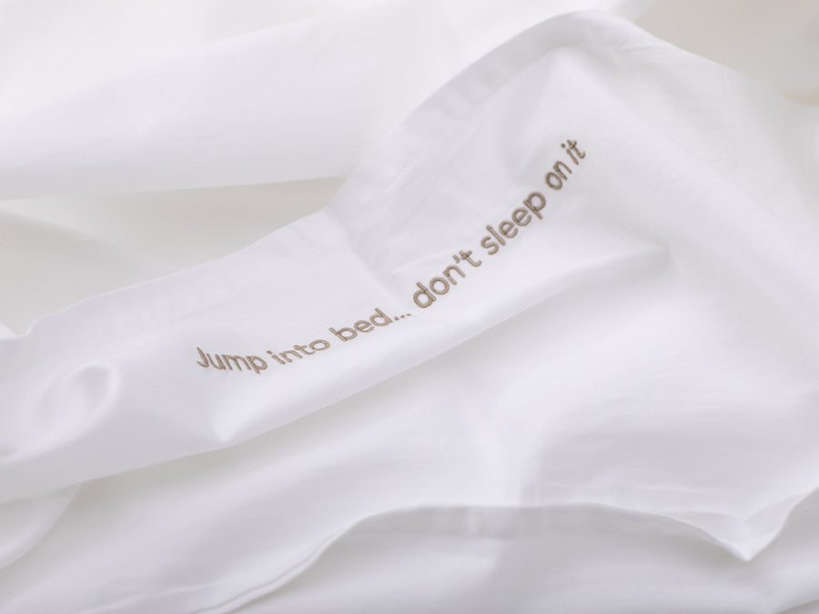 Bentota sateen pillowcases set (white with beige leaves) - Four Leaves